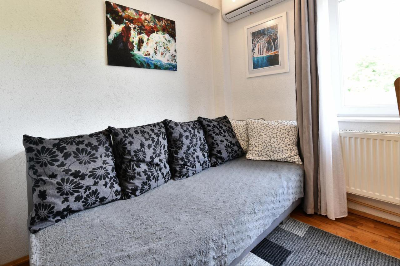Apartment Marija Zupan 拉科维察 外观 照片