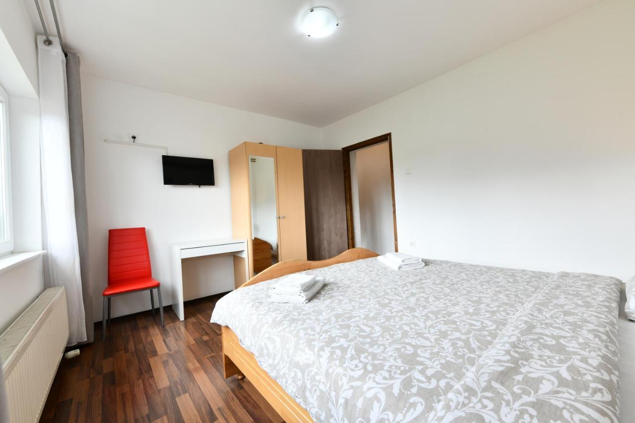 Apartment Marija Zupan 拉科维察 外观 照片
